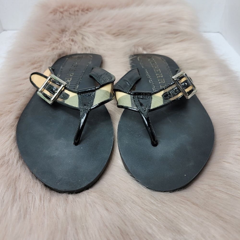 Burberry Nova Lancaster Flip Flop Womens Sandals Shoes Size 6.5 - Picture 2 of 8